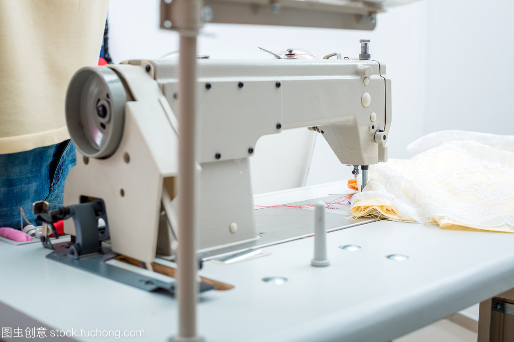 縫紉機與日用品批發 傳統工藝與現代商貿的奇妙交匯